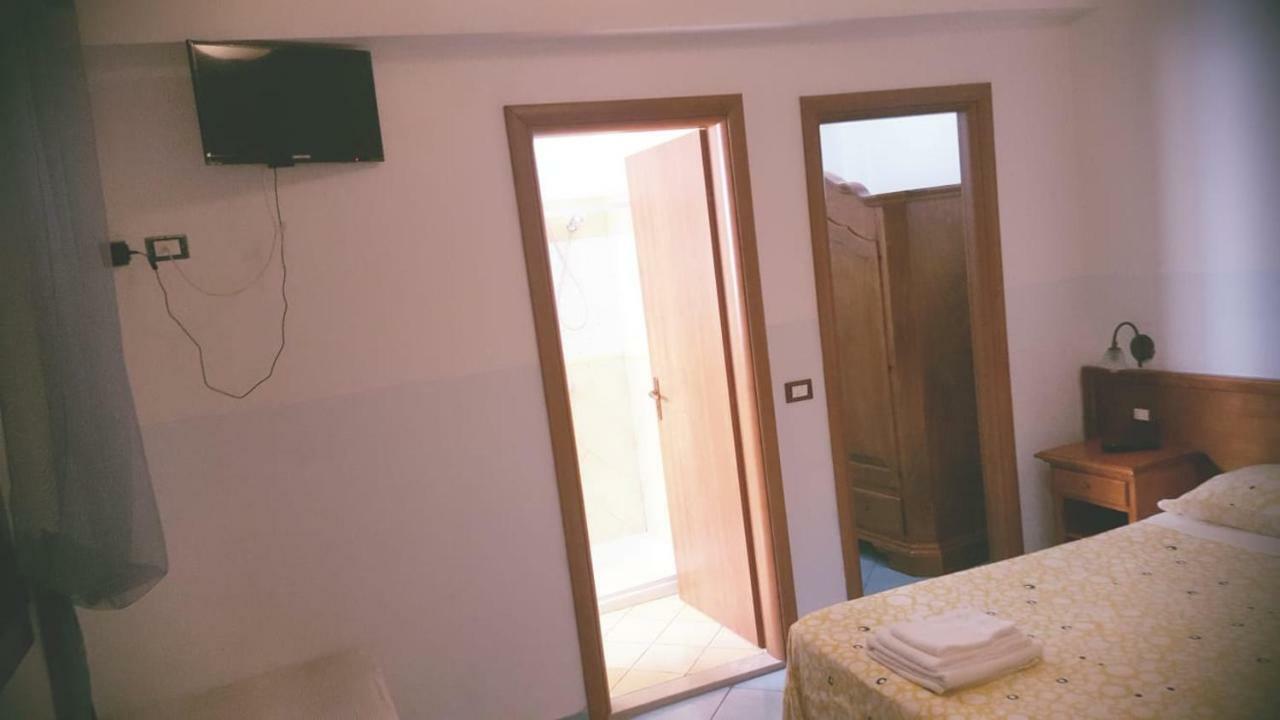 Hotel Morgan Mandurie Extérieur photo