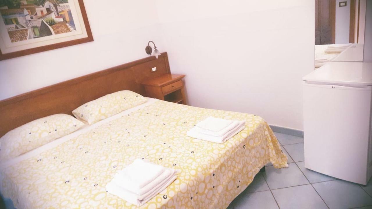 Hotel Morgan Mandurie Extérieur photo