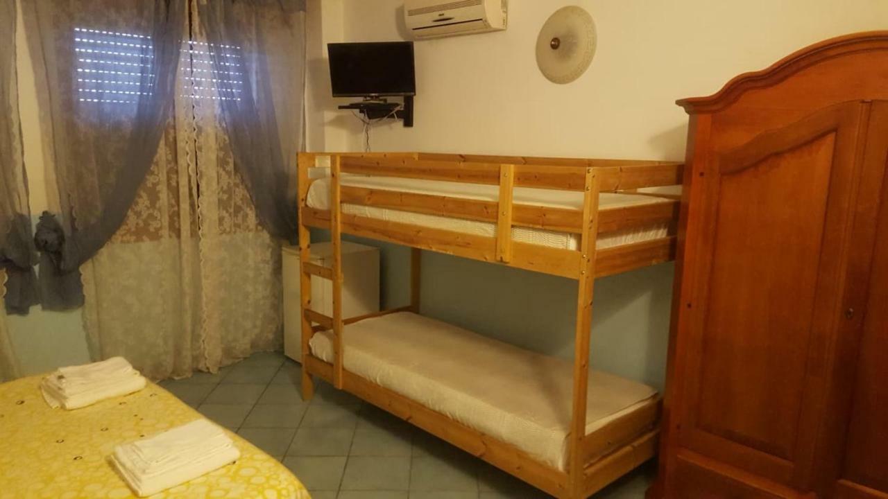 Hotel Morgan Mandurie Extérieur photo